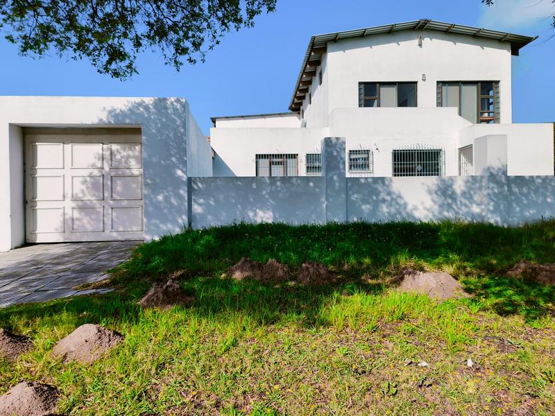 16 Bedroom Property for Sale in Belhar Western Cape